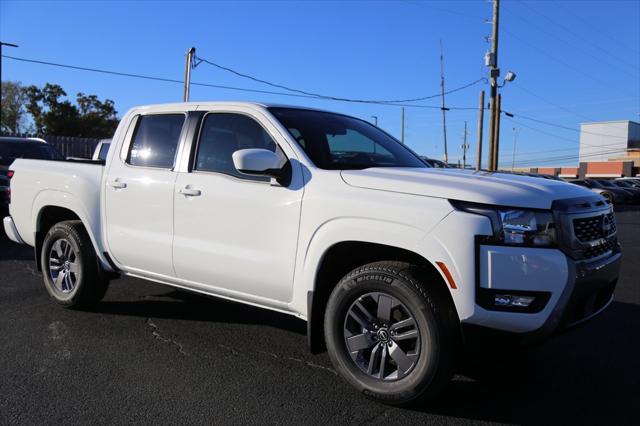 2025 Nissan Frontier Crew Cab SV 4x2