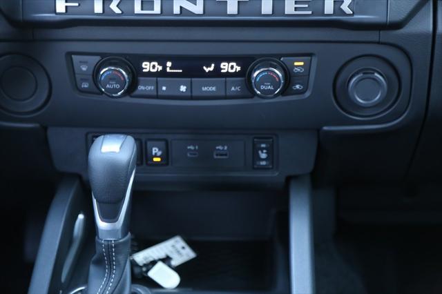 2025 Nissan Frontier Crew Cab SV 4x2