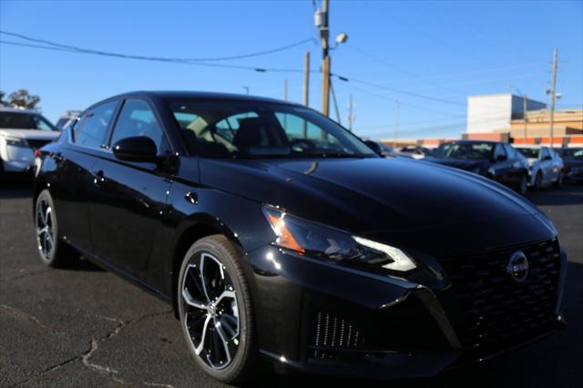 2025 Nissan Altima SR FWD