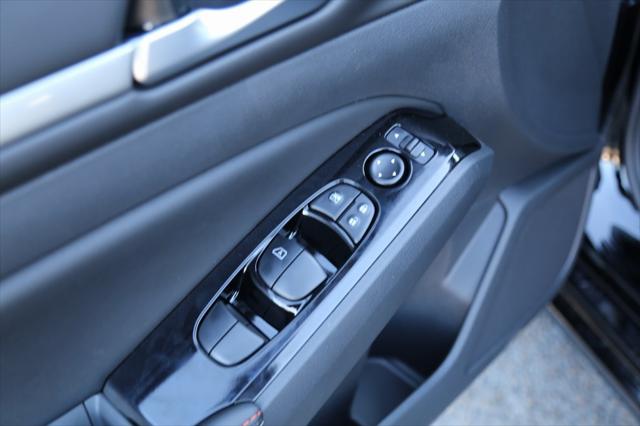2025 Nissan Altima SR FWD