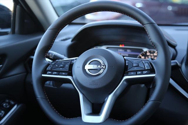 2025 Nissan Altima SR FWD