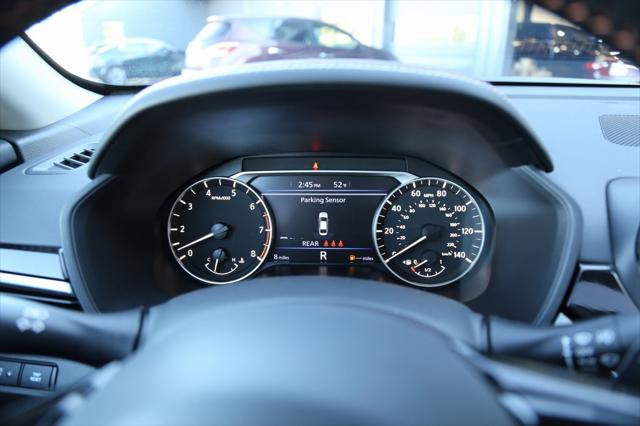 2025 Nissan Altima SR FWD