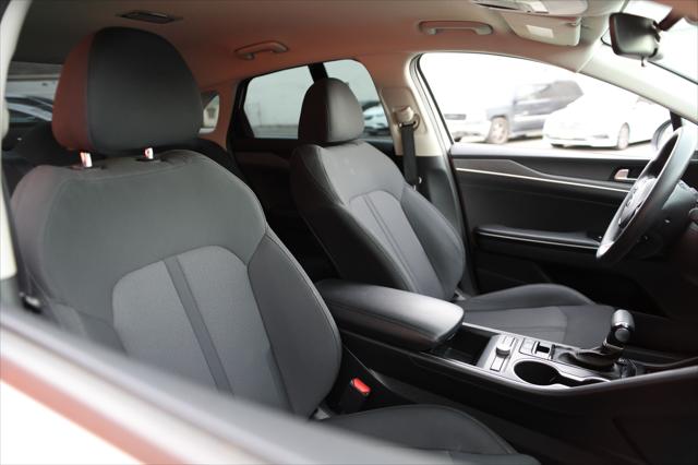 2021 Kia K5 LXS