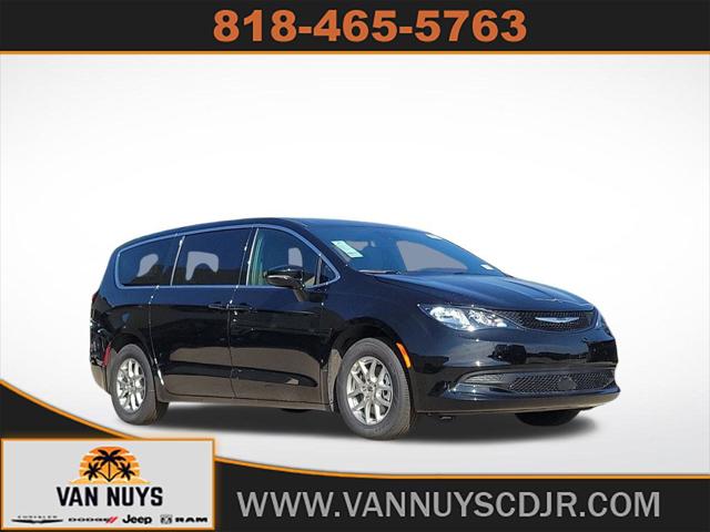 2025 Chrysler Voyager VOYAGER