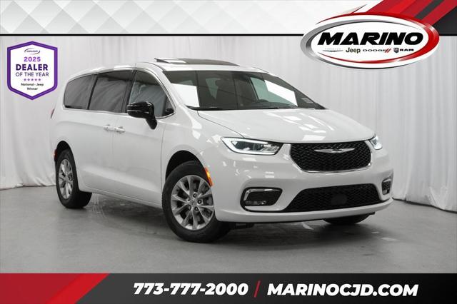 2025 Chrysler Pacifica PACIFICA SELECT AWD