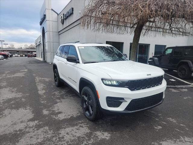 2025 Jeep Grand Cherokee GRAND CHEROKEE ALTITUDE X 4X4