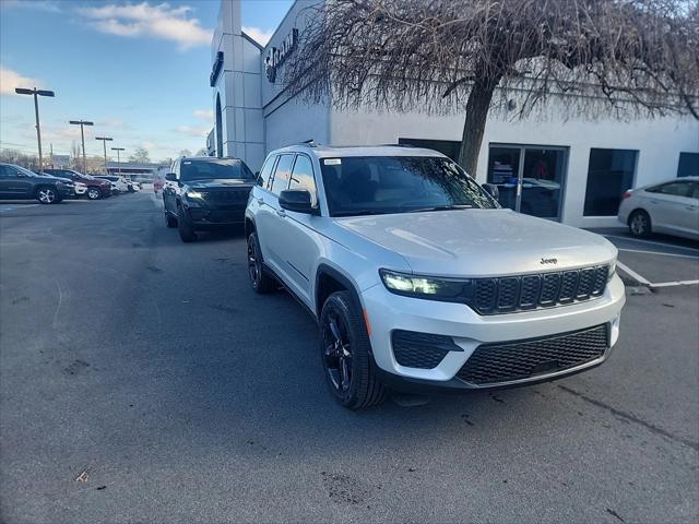 2025 Jeep Grand Cherokee GRAND CHEROKEE ALTITUDE X 4X4