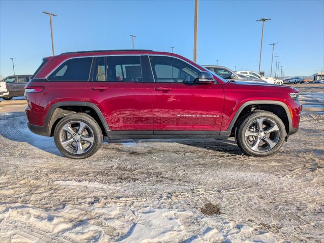 2025 Jeep Grand Cherokee GRAND CHEROKEE LIMITED 4X4 2025 Jeep Grand Cherokee GRAND CHEROKEE LIMITED 4X4