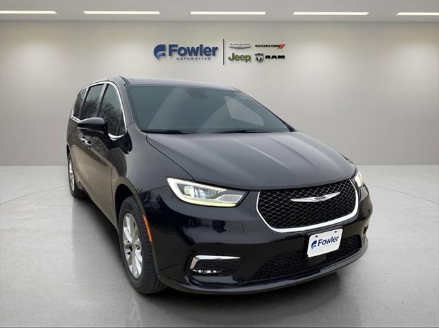 2025 Chrysler Pacifica PACIFICA SELECT AWD