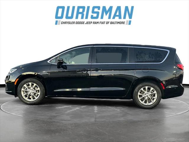 2025 Chrysler Pacifica PACIFICA SELECT AWD