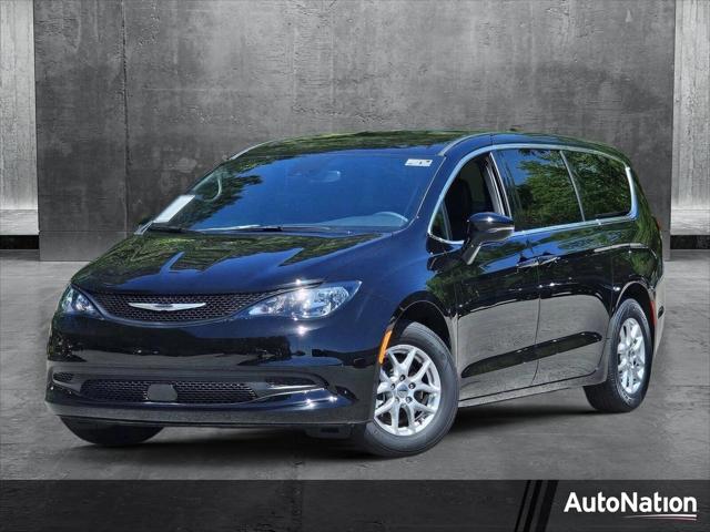 2025 Chrysler Voyager VOYAGER