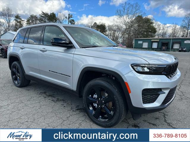2025 Jeep Grand Cherokee GRAND CHEROKEE ALTITUDE X 4X4