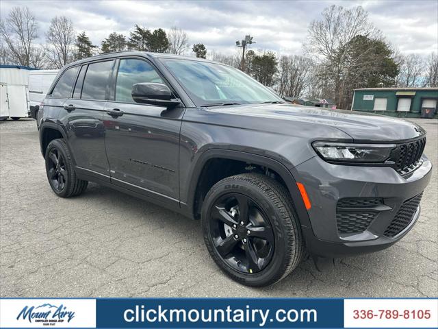 2025 Jeep Grand Cherokee GRAND CHEROKEE ALTITUDE 4X4