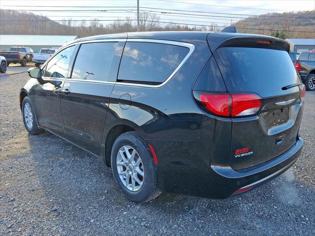 2025 Chrysler Voyager VOYAGER
