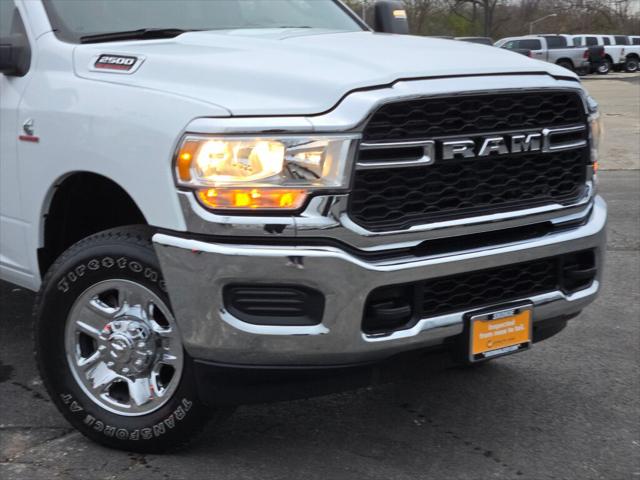 2023 RAM 2500 Tradesman Crew Cab 4x4 64 Box