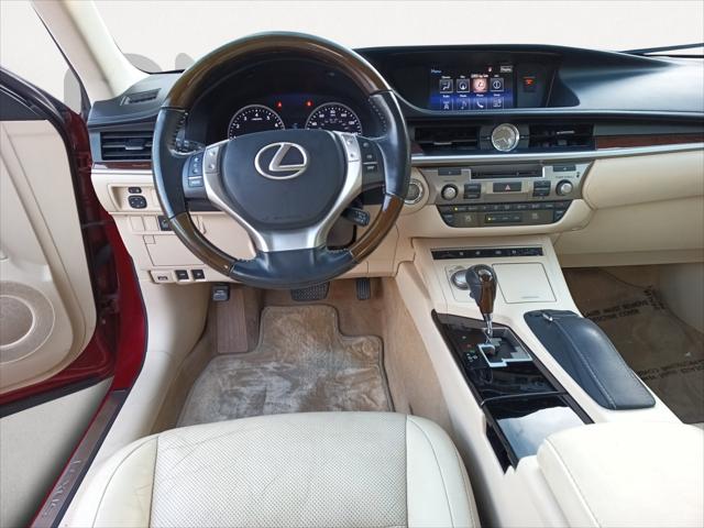 2015 Lexus ES 350 Crafted Line