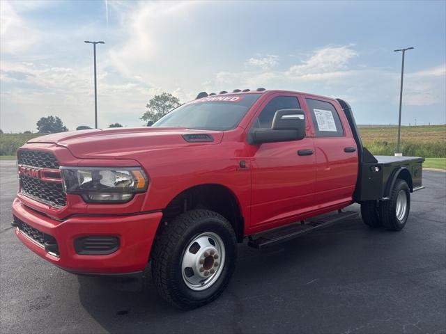 2023 RAM 3500 Tradesman Crew Cab 4x4 64 Box