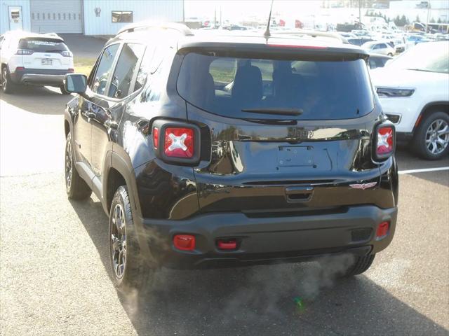 2023 Jeep Renegade Trailhawk 4x4