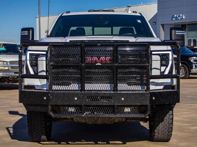 2024 GMC Sierra 2500HD 4WD Crew Cab Standard Bed AT4