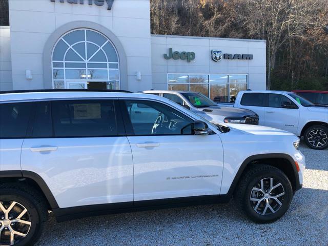 2025 Jeep Grand Cherokee GRAND CHEROKEE L LIMITED 4X4