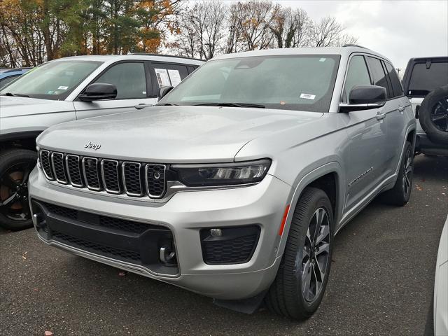 2022 Jeep Grand Cherokee Overland 4x4