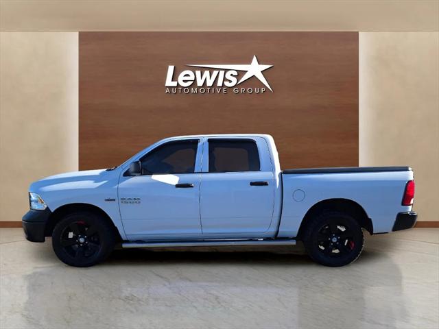 2017 RAM 1500 Tradesman Crew Cab 4x4 57 Box