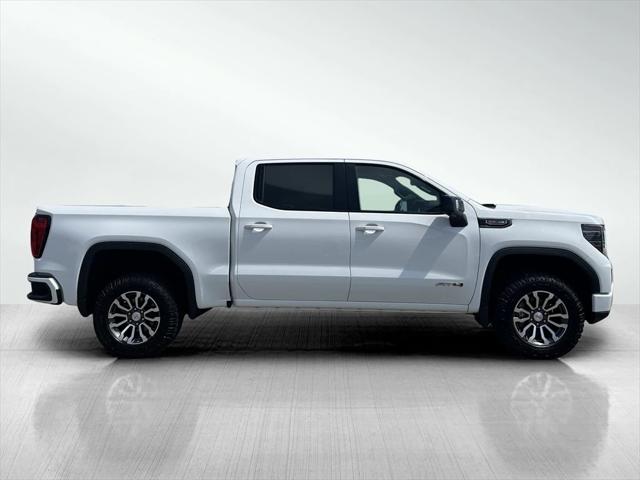 2023 GMC Sierra 1500 4WD Crew Cab Short Box AT4