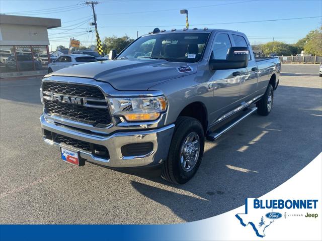 2024 RAM 2500 Tradesman Crew Cab 4x4 8 Box