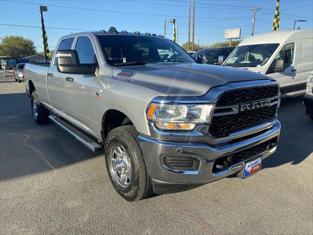 2024 RAM 2500 Tradesman Crew Cab 4x4 8 Box