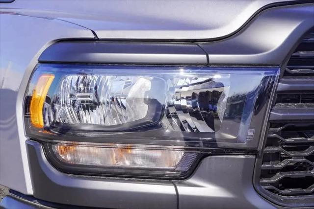 2024 Ram 2500 Tradesman Crew Cab 4x4 8' Box
