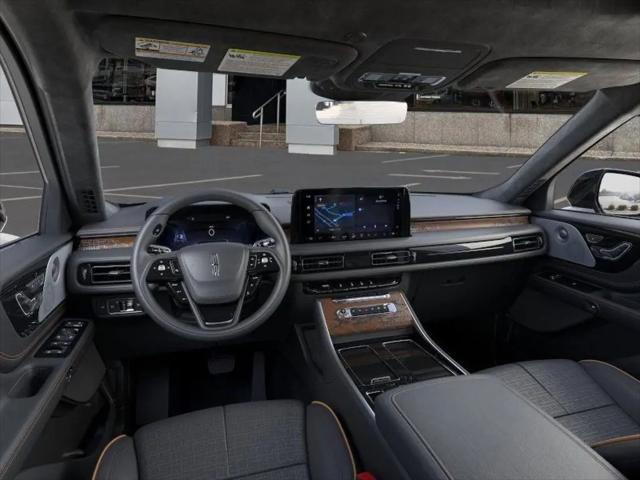 2025 Lincoln Aviator Black Label