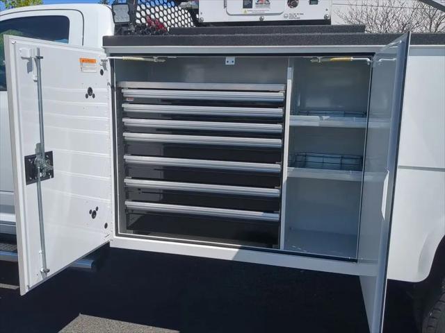2024 Ram 5500 Tradesman/SLT