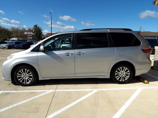 2020 Toyota Sienna Limited Premium