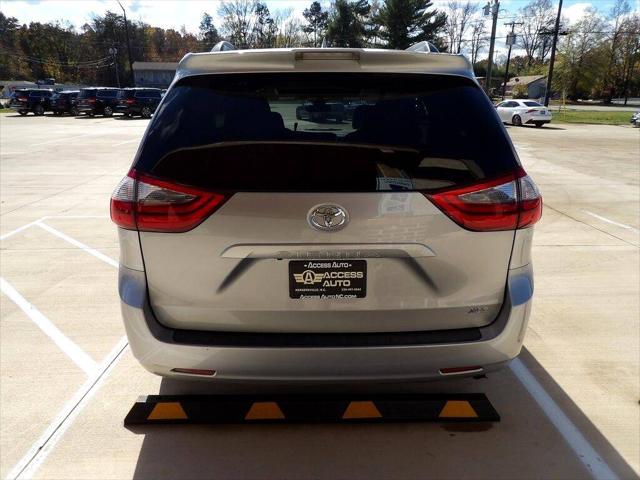 2020 Toyota Sienna Limited Premium