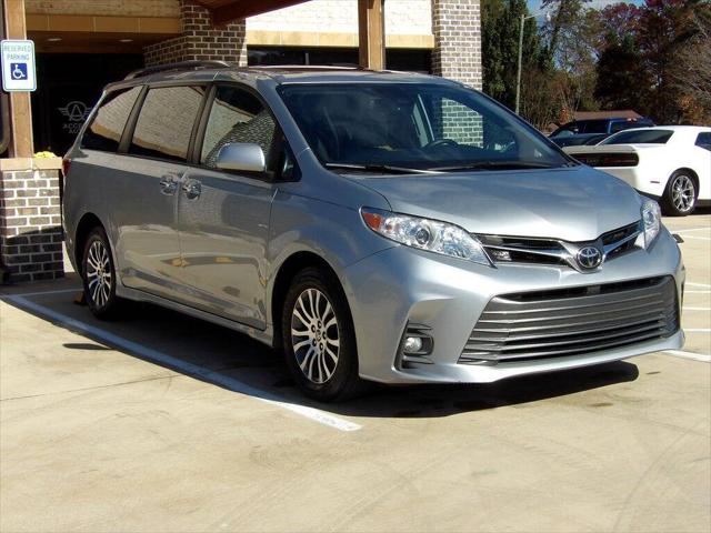 2020 Toyota Sienna Limited Premium