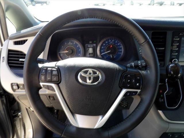 2020 Toyota Sienna Limited Premium
