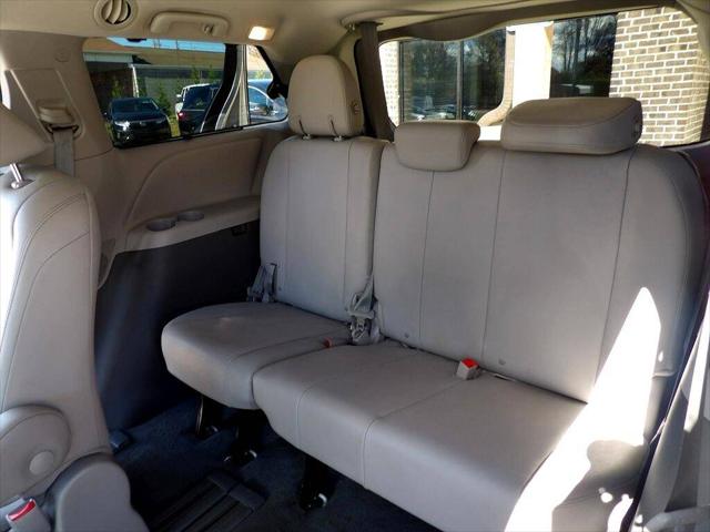 2020 Toyota Sienna Limited Premium
