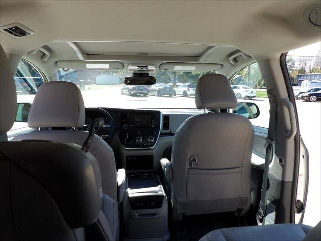 2020 Toyota Sienna Limited Premium