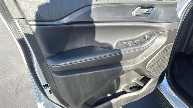 2024 Jeep Grand Cherokee L Laredo X 4x4