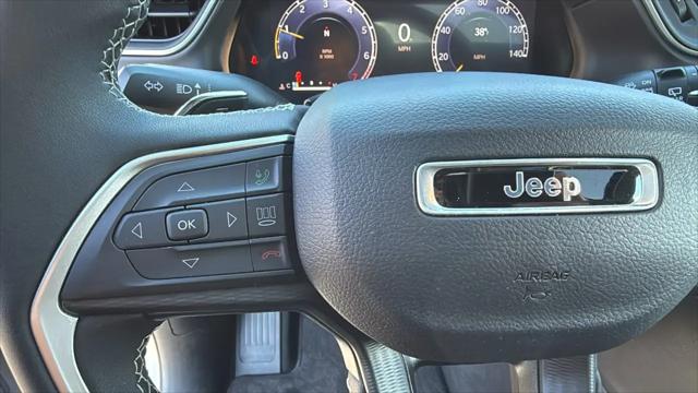 2024 Jeep Grand Cherokee L Laredo X 4x4