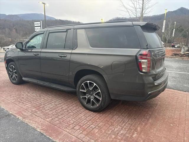 2021 Chevrolet Suburban 4WD RST