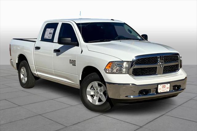 2023 RAM Ram 1500 Classic RAM 1500 CLASSIC TRADESMAN CREW CAB 4X4 57 BOX