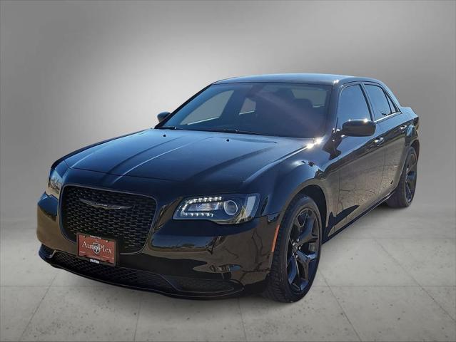 2023 Chrysler 300 Touring