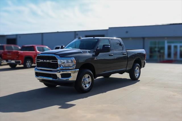 2024 RAM Ram 2500 RAM 2500 TRADESMAN CREW CAB 4X4 64 BOX