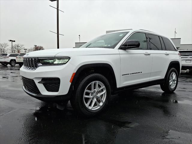 2024 Jeep Grand Cherokee Laredo X 4x4