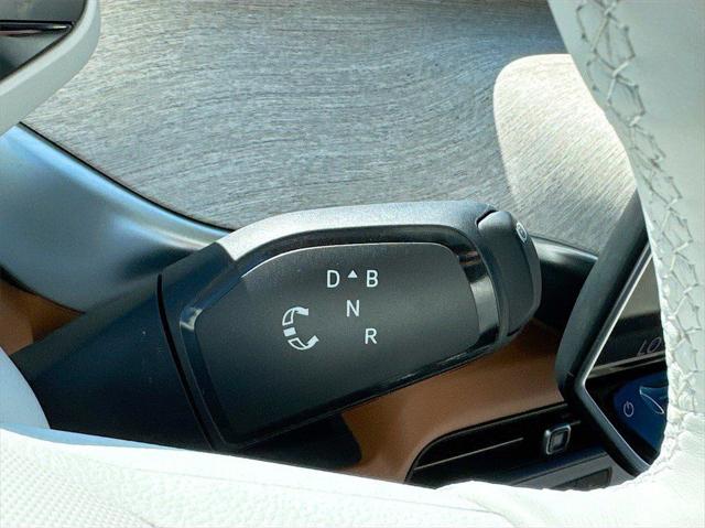 2025 Volkswagen ID. Buzz 1st Edition with 4MOTION