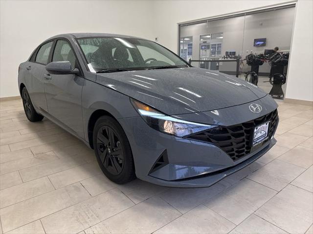 2022 Hyundai Elantra