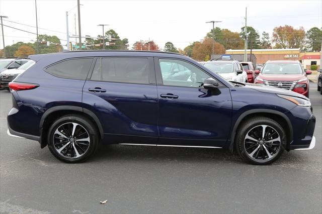 2022 Toyota Highlander XSE