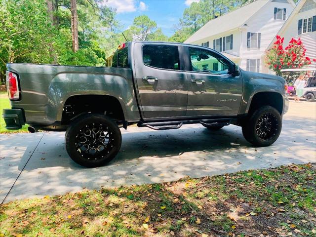 2022 GMC Canyon 4WD Crew Cab Short Box Denali