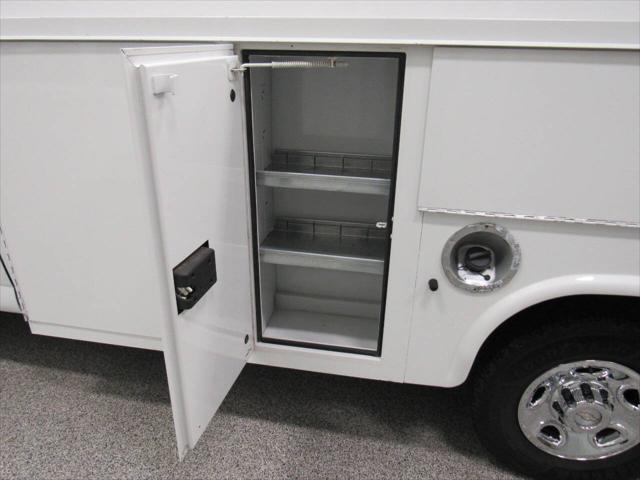 2018 Chevrolet Express Cutaway Work Van
